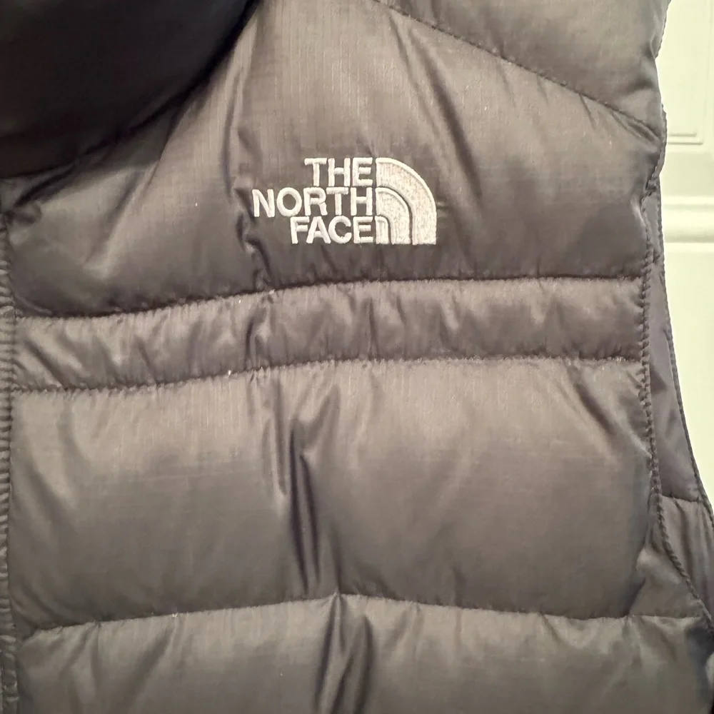 The North Face 550 Fill Puffer Vest Down Mens Large Black Full Zip - Picture 4 of 5